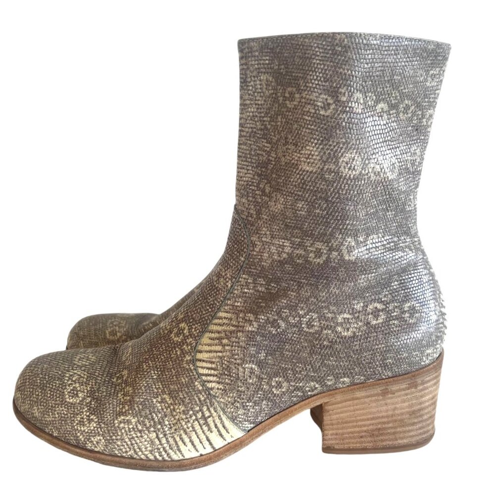 ELSA Mid Calf Wood Heeled Animal Print Leather Boots 38.5 Lizard Snake Neutral